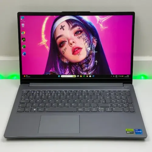 Notebook GAMER Lenovo LOQ: i7 12th | RTX 4050 | 16gb RAM | 512gb SSD | Tela Full HD 144Hz
