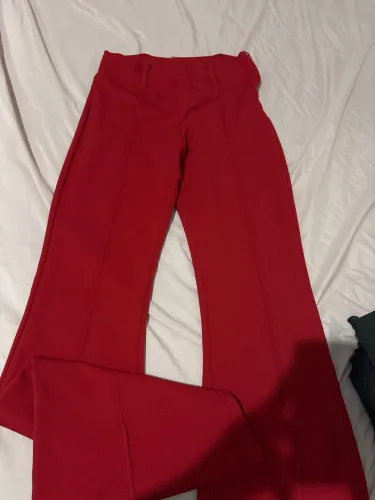 Calça flare