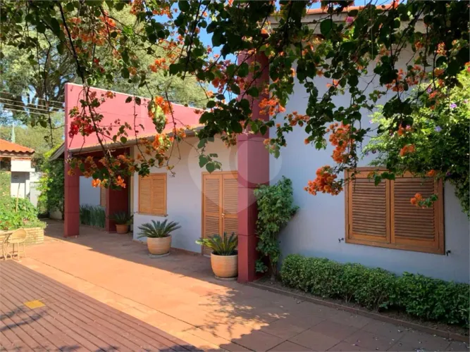 Casa à venda com 3 suítes no Brooklin, São Paulo - SP