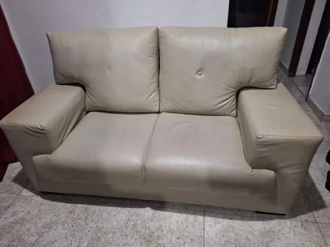 Sofá 2 lugares