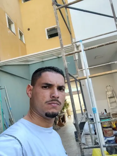 Reformas em geral pintura casas e Predial etc.