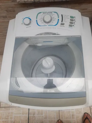 Máquina lavar 12 kg Electrolux