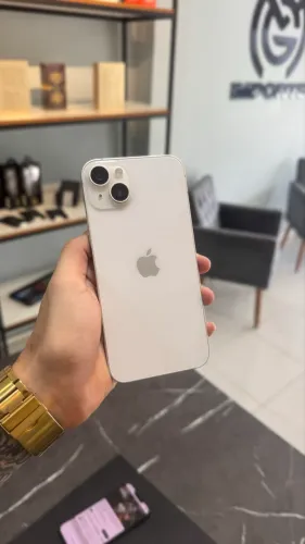 iPhone 14 Plus