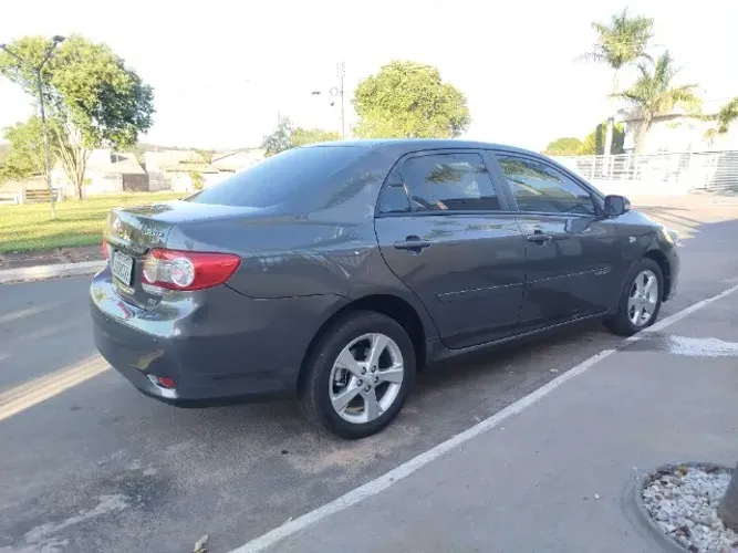 Toyota Corolla XEI 2.0 Flex 16V Aut. 2012