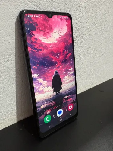 Samsung Galaxy A04s 64GB 4GB RAM - Ótimo Estado
