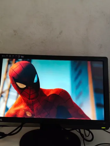 Monitor 16.9