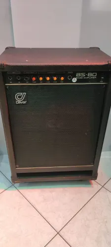 CUBO PARA CONTRABAIXO  MARCA :OLIVER  MOD: BS-80 RARO IMPECÁVEL;falante 15 polegadas
