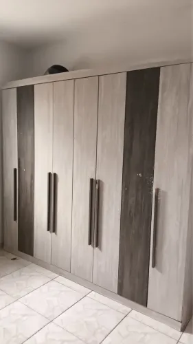 Guarda roupa de casal