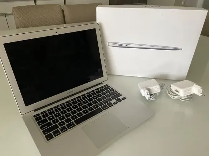 MacBook Air 2017 13? Intel Core i5 8GB RAM SSD 128GB + 2 Carregadores