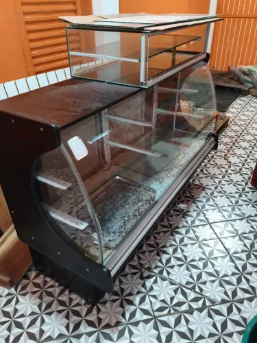 Balcão seco gelolar mais vitrine extra