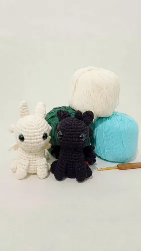 Amigurumi Banguela e Fúria da Luz