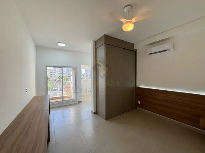 Kitnet para alugar com 33,40m² de área útil e mobiliado no condomínio Edifício Via Appia,