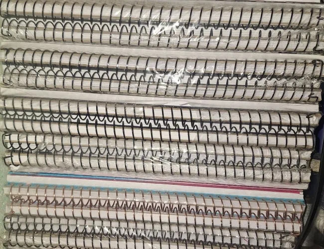 Pacote com 4 caderno de 80 folhas