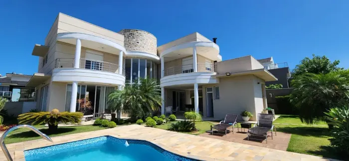 Casa com 4 suítes á venda no Condomínio Reserva do Paratehy - Urbanova