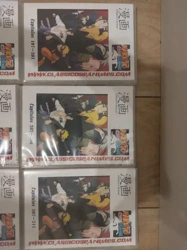 Conjunto DVDs Naruto + estojo brinde