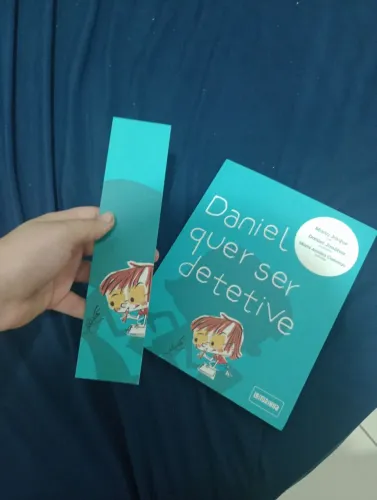 Livro Daniel quer ser detetive