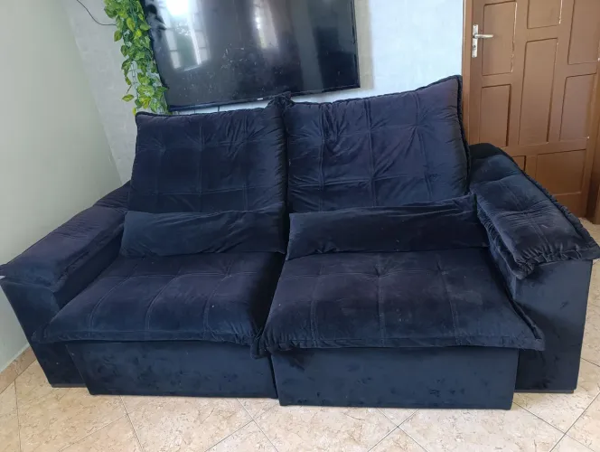 Sofá retrátil (venda motivo mudança)