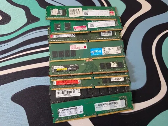Lote 12 Memórias RAM DDR4 4GB Desktop - 48GB total