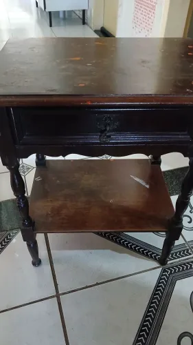 Bancada de madeira