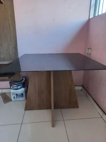 Mesa de jantar/ Painel de TV 