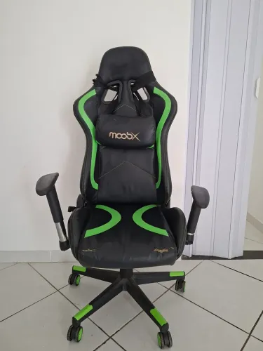 Cadeira de escritório gamer confortável