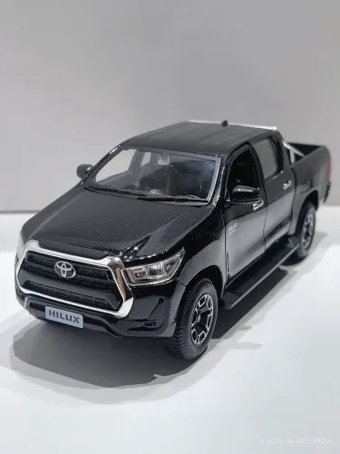 Toyota Hilux escala 1/24 miniatura de ferro
