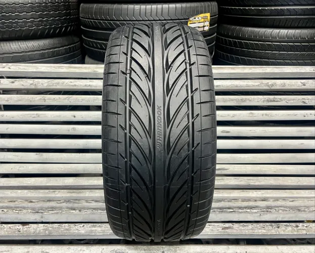 Pneu 225/35/18 Hankook Ventus V12 EVO / Pneu 225/35R18 Hankook