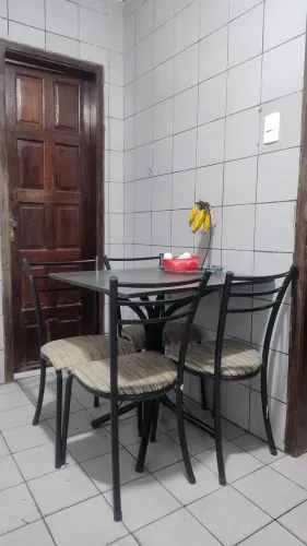 Mesa 4 cadeiras 
