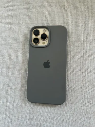 iPhone 13 Pro Max dourado todo filé celular funcionando perfeitamente