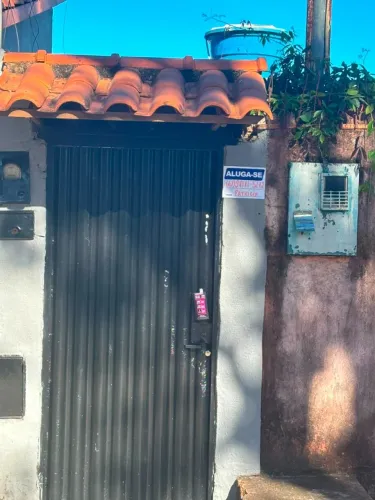 Aluguel de barracão 3 quartos, Novo Mundo ( Vila Maria Luiza)