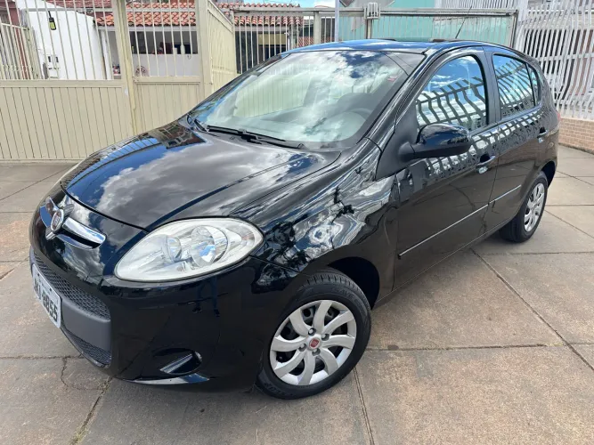 Fiat Palio Attractive 1.0 EVO Fire Flex 8V 5P 2013