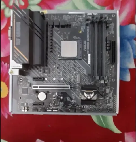 Placa-mãe ASUS TUF GAMING A520M-PLUS II - Com Defeito