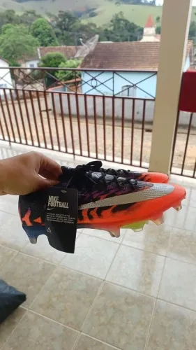 Nova Chuteira Nike Mercurial edição limitada 