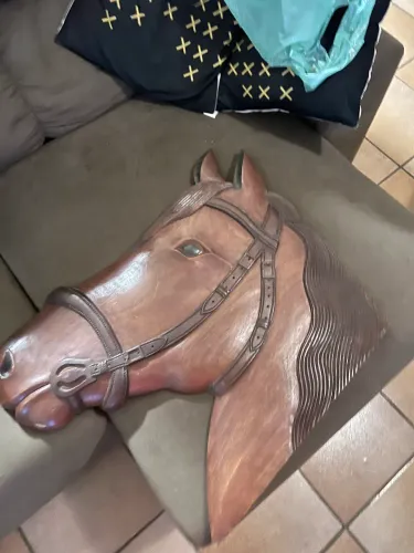 Cabeça cavalo madeira
