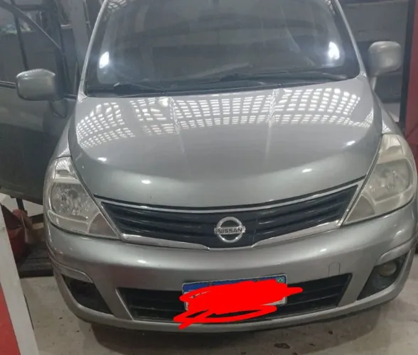 Nissan Tiida S 1.8/1.8 Flex 16V Mec. 2008