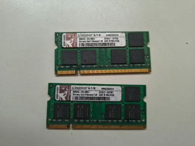 Memória RAM Notebook DDR2 1GB 667MHz Kingston KVR667D2S5/1G