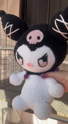 Pelúcia Kuromi Sanrio Hello kitty Frita de Crochê
