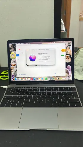 MacBook Air - A1534