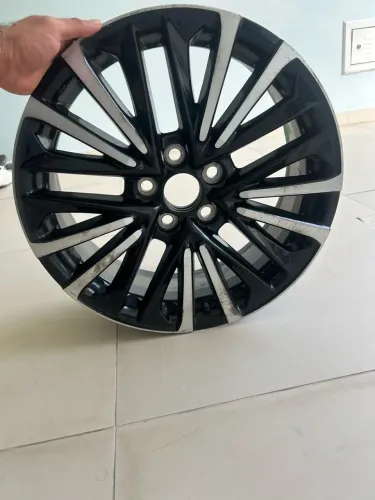 Aro Corolla Cross