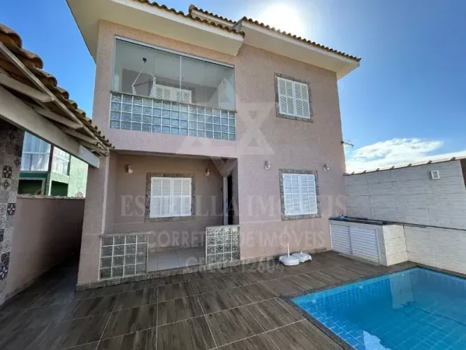 Casa duplex independente com 2 quartos sendo 1 suíte e piscina para aluguel em Vilatur - S