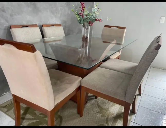 Mesa 6 cadeiras