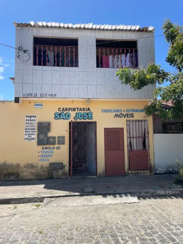 VENDO CASA COM PONTO COMERCIAL!
