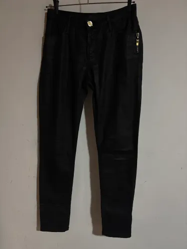 Calça jeans preta Encerada Triton