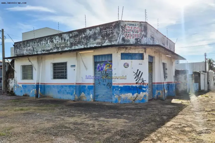 Imóvel de Esquina à Venda na Rua Rafael Vaz e Silva Bairro Liberdade | Porto Velho-RO