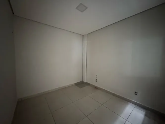 Sobrado térreo locação