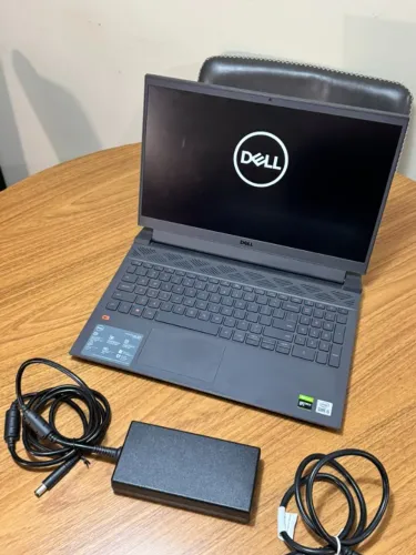 Notebook Gamer Dell G15 i1000-D20P, i5 10ª geração, GTX 1650 4GB, SSD 512GB, 8GB RAM