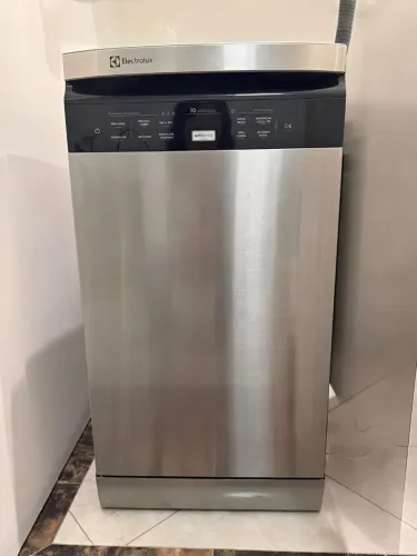 Lava-louças Electrolux