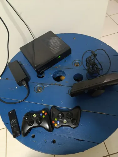 Xbox 360 desbloqueado tudo original 