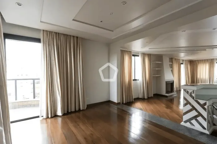 250m² de Puro Luxo no Planalto Paulista: O Espaço que sua Família Merece!