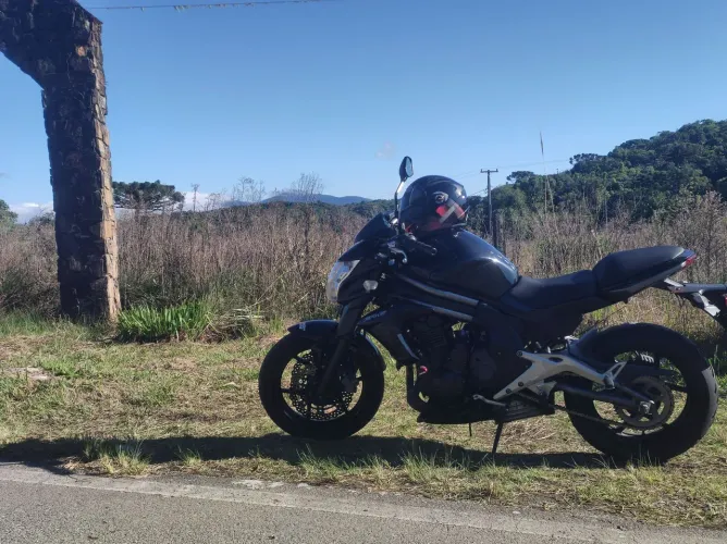 ER6N